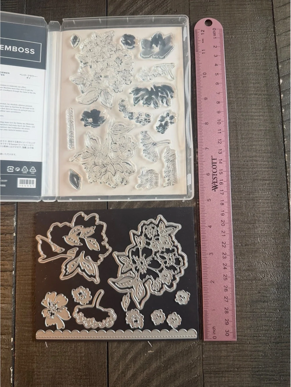 Stampin’ Up Hand-Penned Petals stamp set with Penned Flowers Dies die cut set